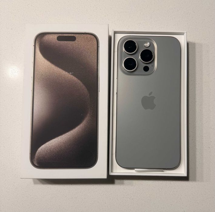 iPhone 15 Pro 256 GB Titânio