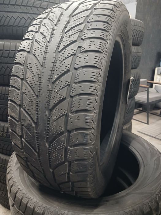 Зимові шини БВ  255/55 R20  COOPER  Weather Master WSC Склад