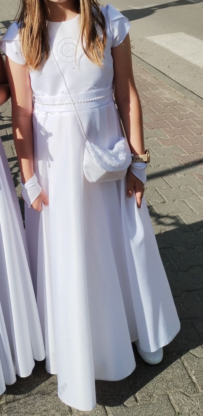 Sprzedam sukienkę komunijną używaną