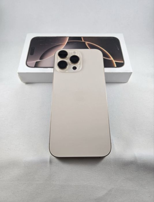 Troco/Vendo iPhone 16 Pro Max Titanium Desert