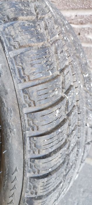 Авто Шина 215 55 r16