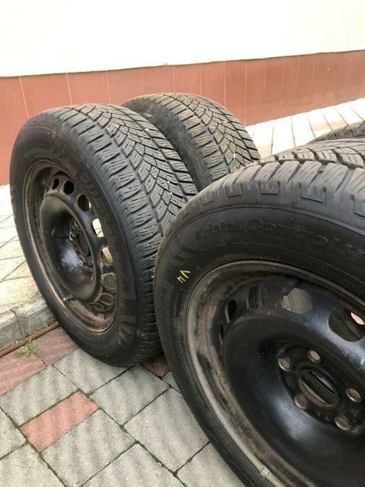 Продам зимові шини з дисками. AUDI VW SKODA 5×112...