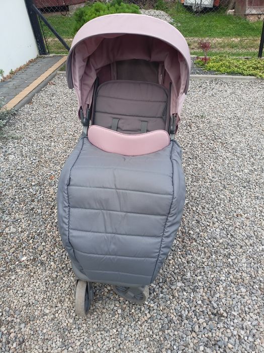 Wózek spacerowy 4 BABY moody