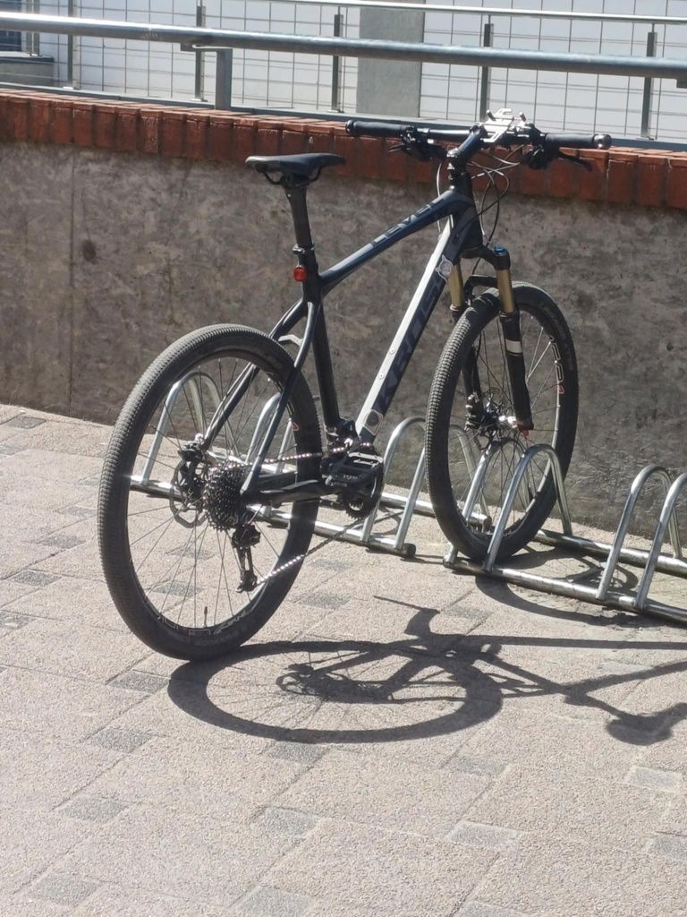 Kross Level A11 Carbon L – lekki hardtail, zamiana
