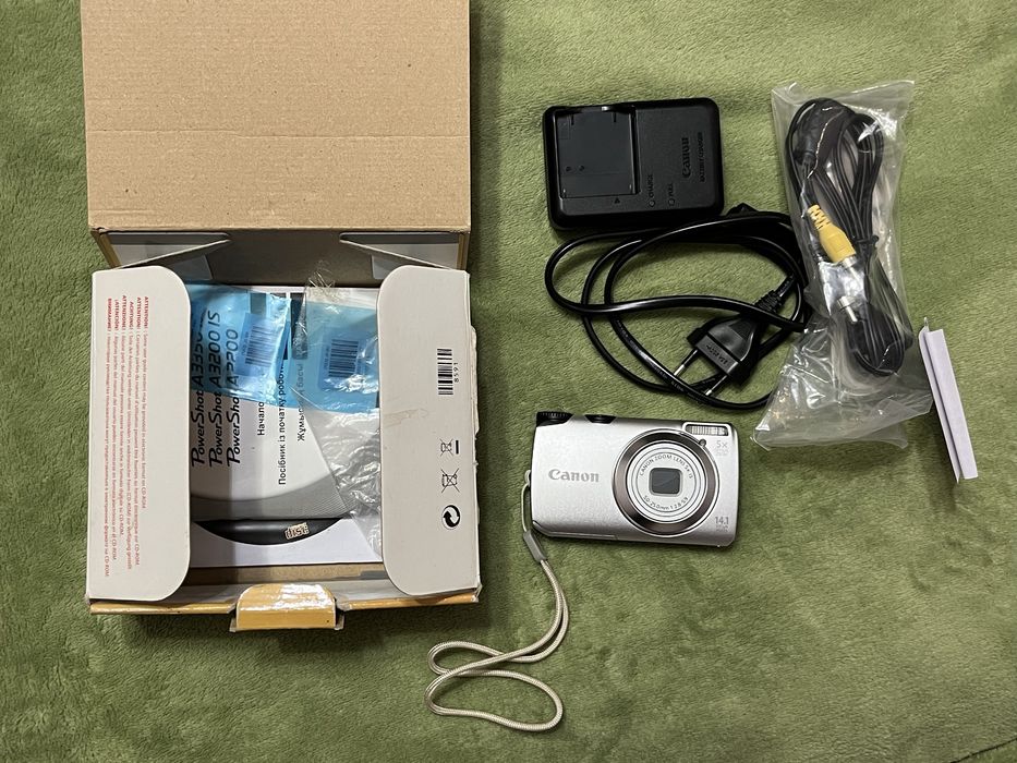 Canon powershot 3200 is