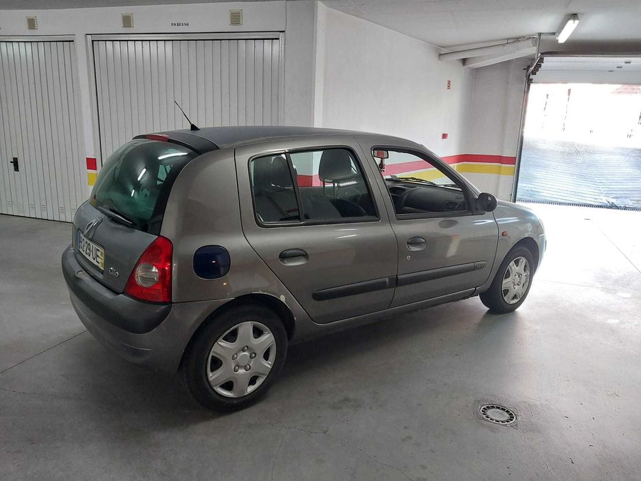 Renault Clio II 1.2 (MOTOR D4F)