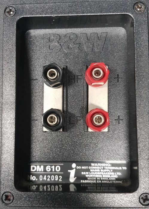 Bower & Wilkins 600 Séries DM 610 - Fabricadas em Inglaterra