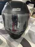 Capacete semi-novo