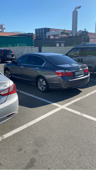 Хонда акорд 9 2014 рік, салон ручна робота