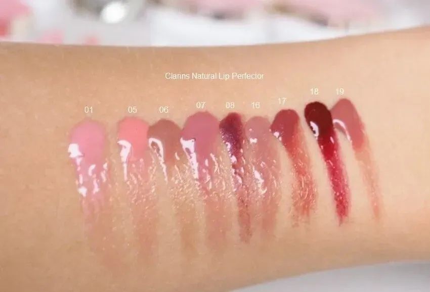 Clarins Lip Perfector Intense17 та eclat minute 01 блиск