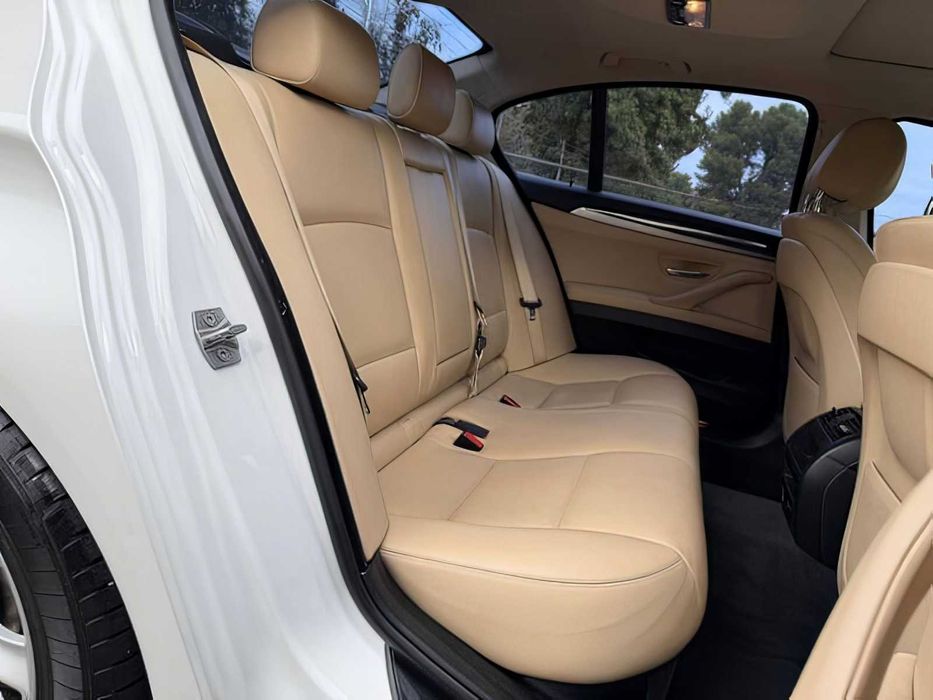 BMW 5 Series      2016