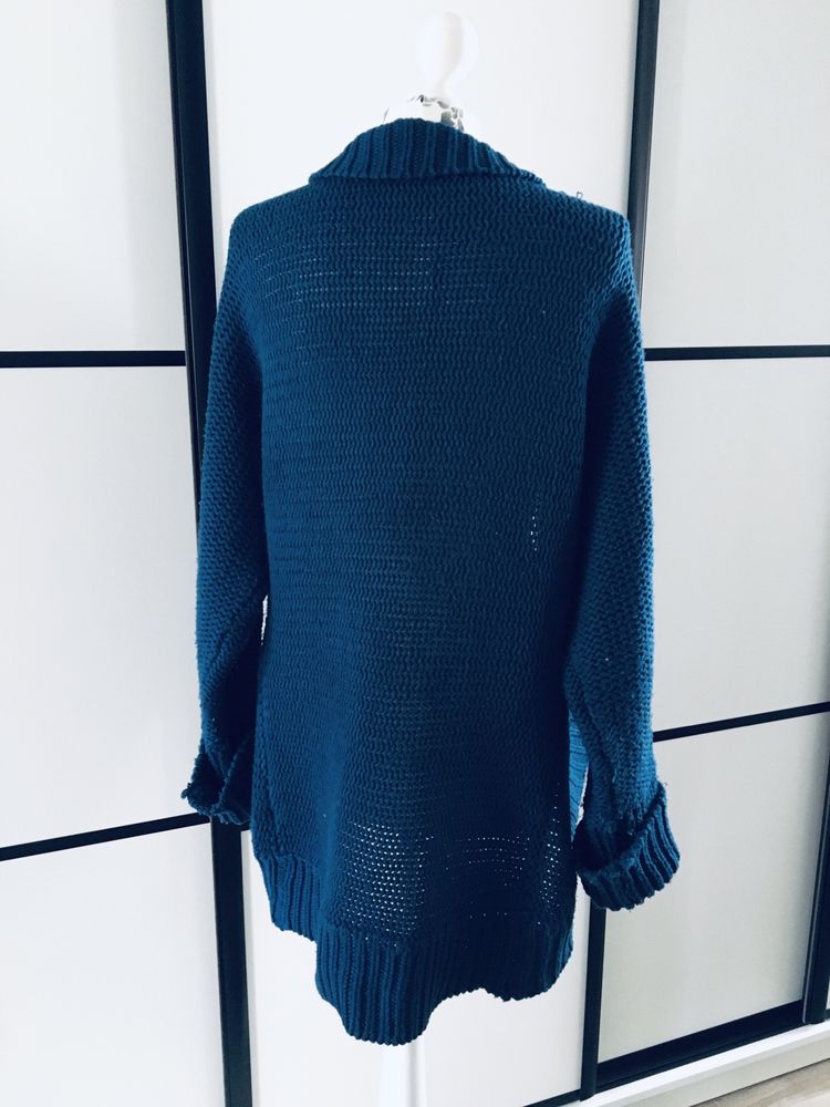 Sweter niebieski,gruby,rozpięty,rozm M/L, House