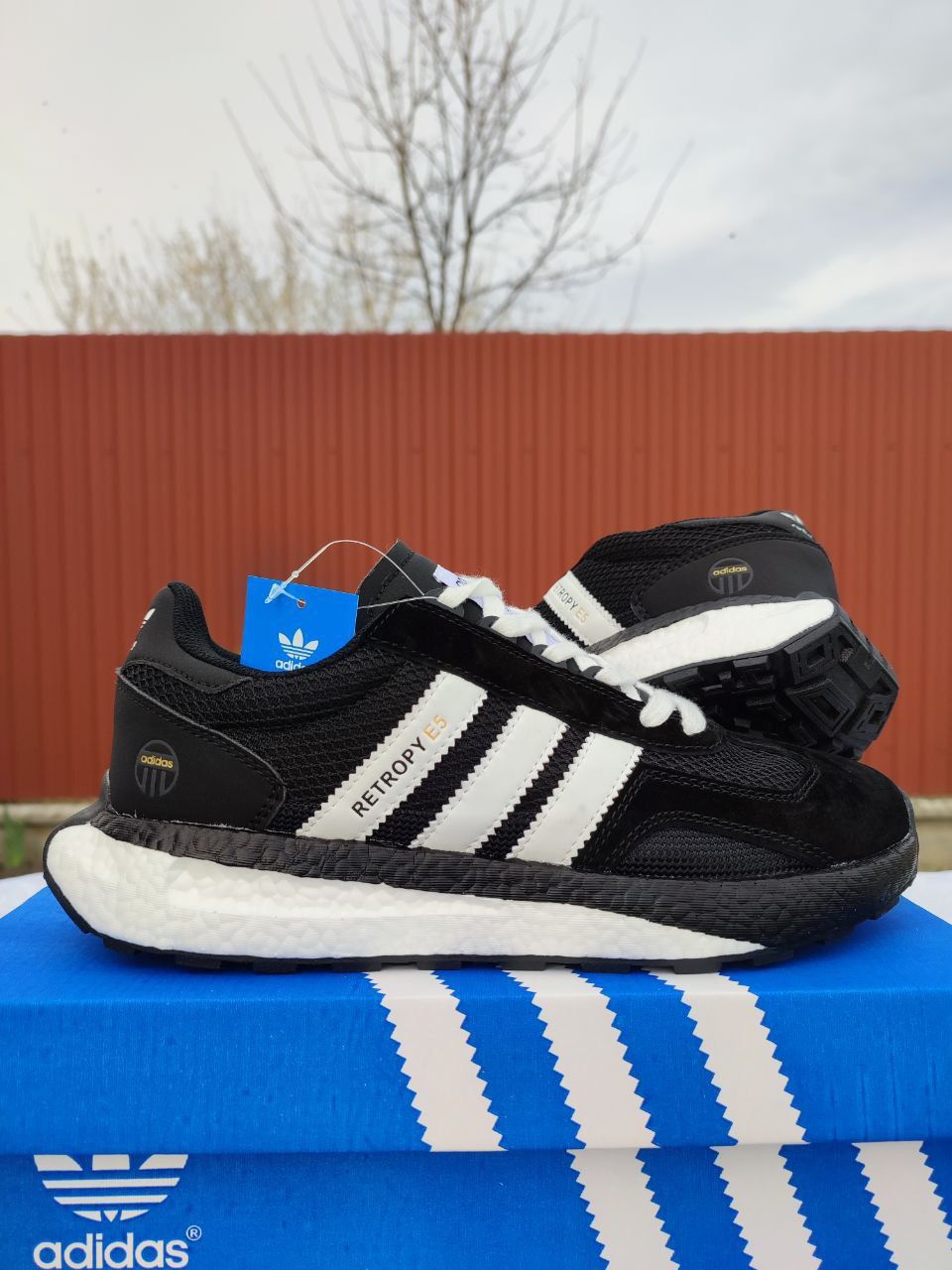 Кросівки Adidas Retropy E5