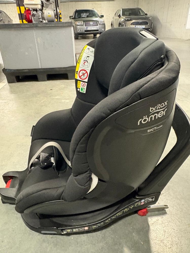 Britax Dualfix M iSize Fotelik RWF 0-18kg 61-105cm