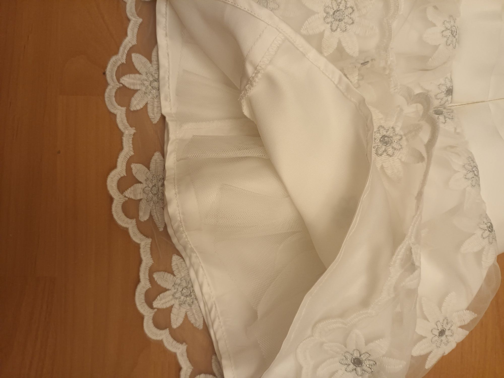 Biała sukienka chrzciny/wesele