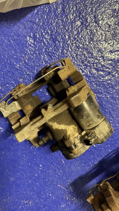 Komplet Zaciski hamulcowe smax mk2 mondeo mk5