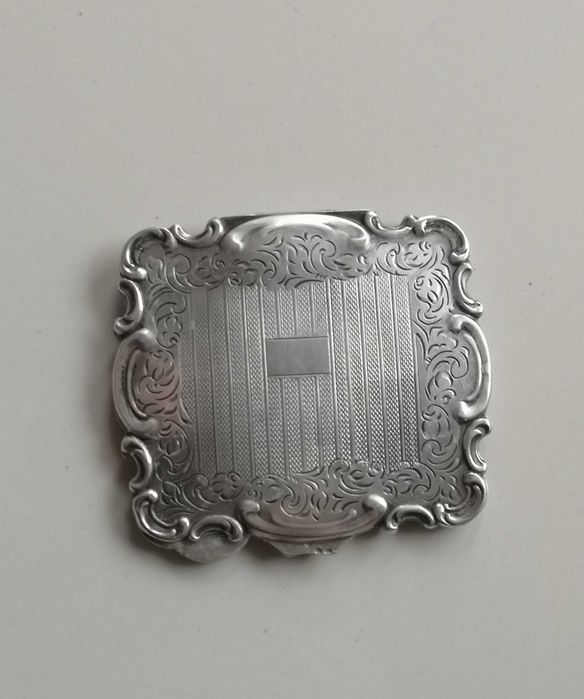 puderniczka vintage srebro 900 Czechy