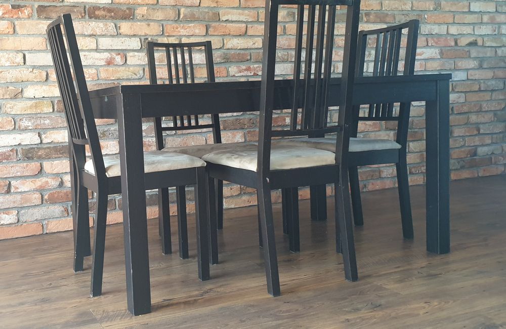 IKEA SPRZEDAM Stół i 6 krzeseł