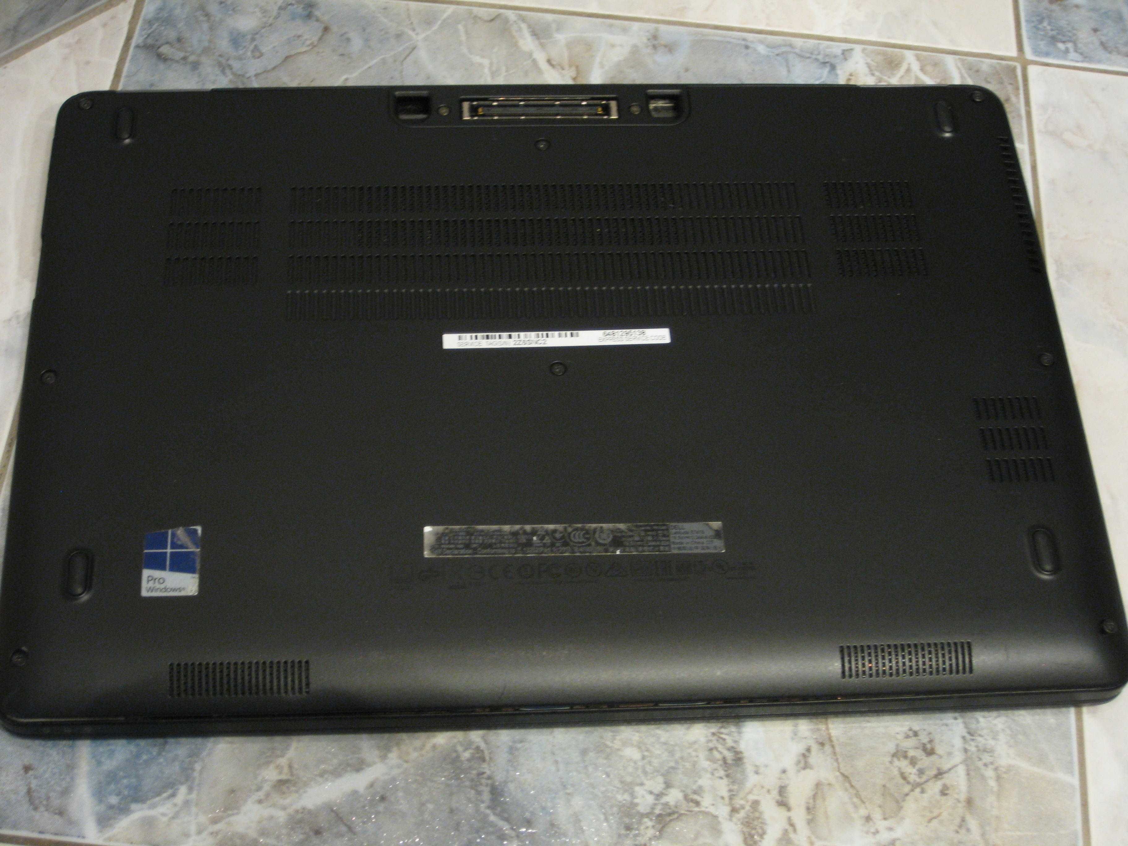 DELL Latitude E 7470 i5 8G Ram ,256G nowy Ssd ,nowa bateria !