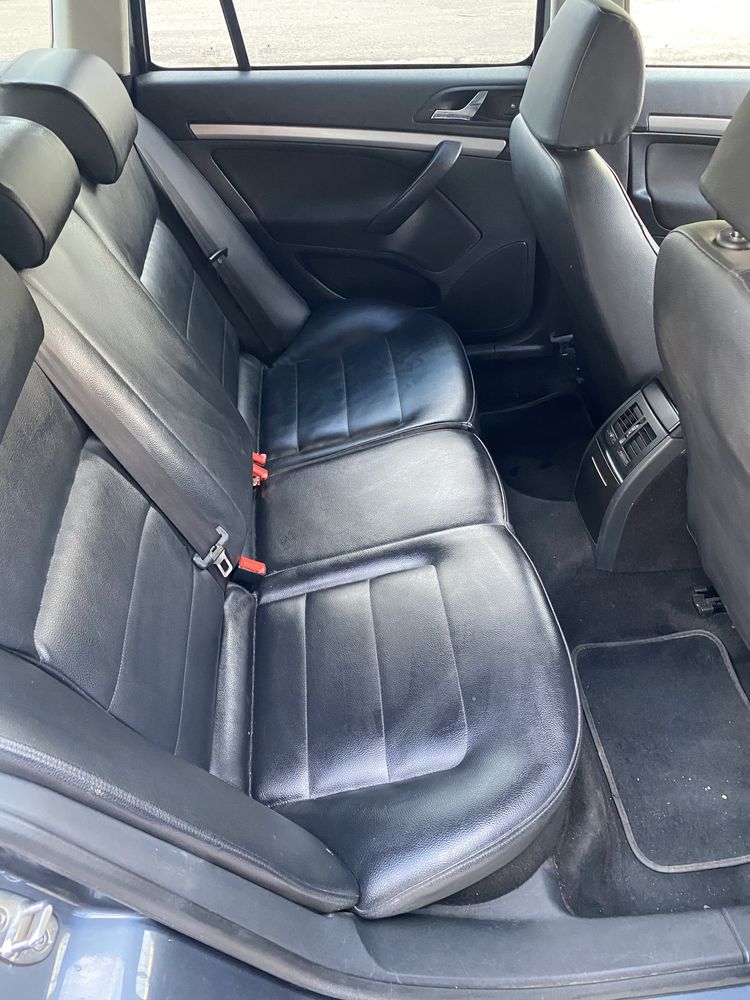 Skoda Octavia A5 2009 rest Elegance 1.9 tdi Автомат