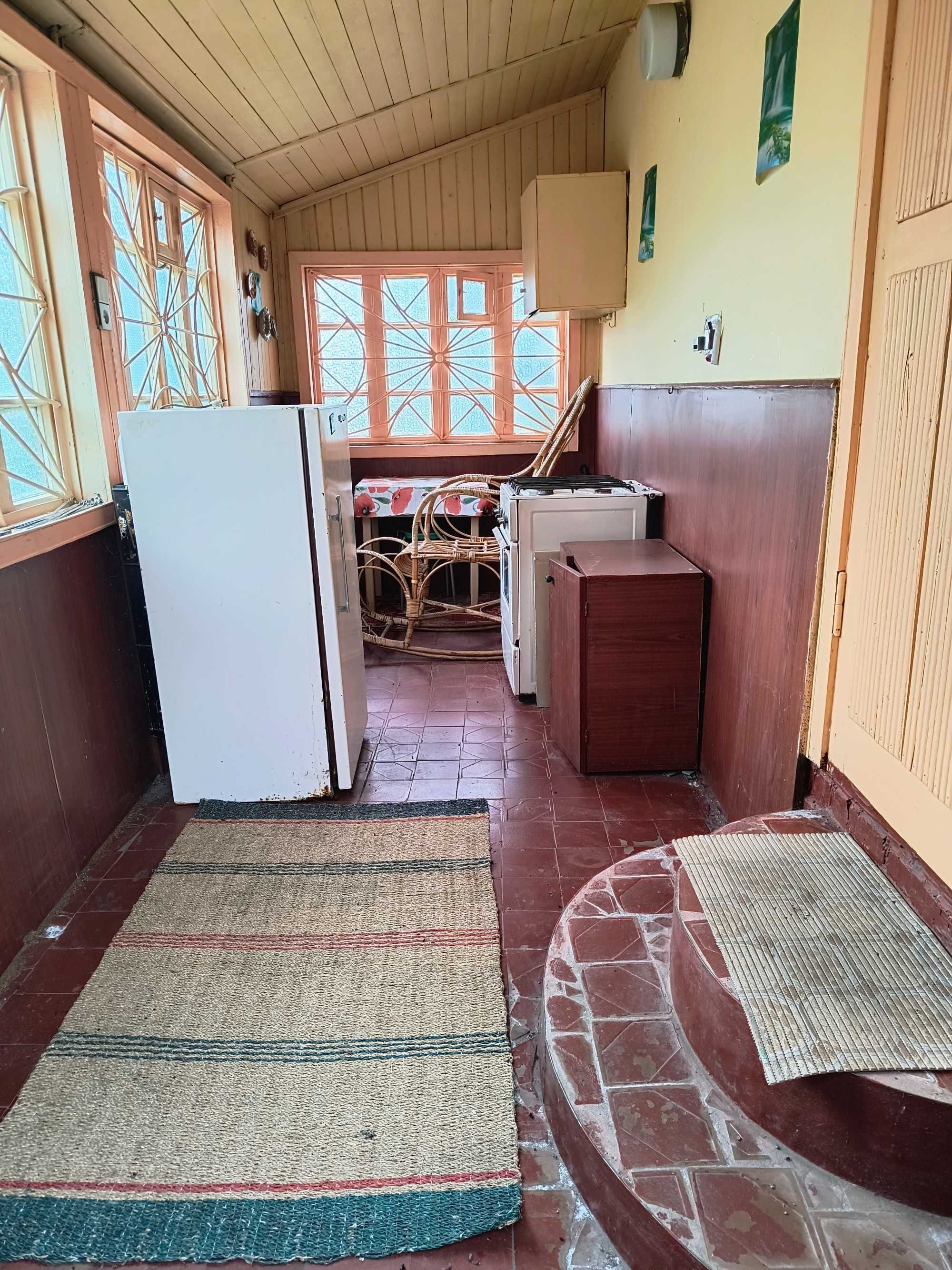 Продам Дачу 10км. от Центра, ліс, озеро.