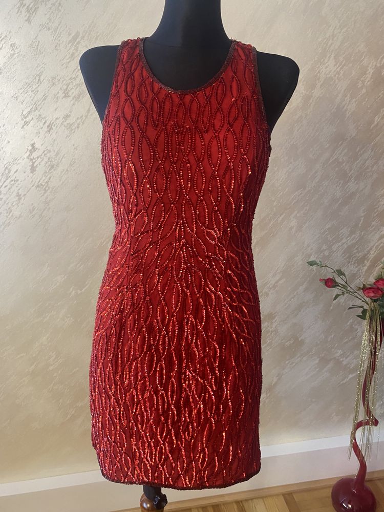 Sukienka czerwona roz. 36
