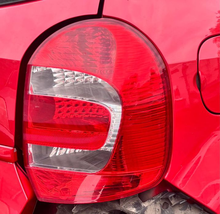 Lampa prawa tylna Renault Modus