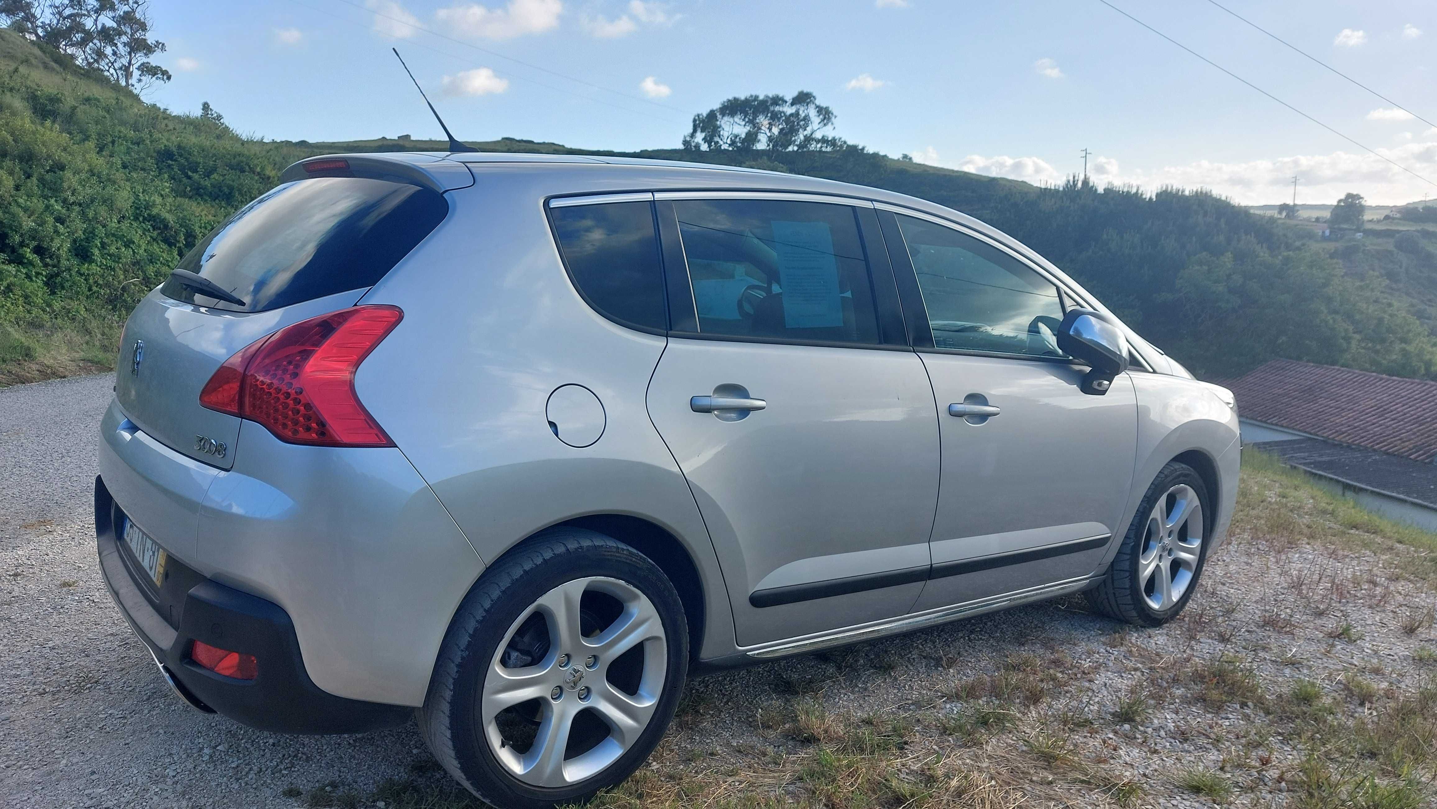 Peugeot 3008 1.6 THP,
156 CV, 2011