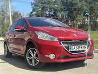 Продам Peugeot 208