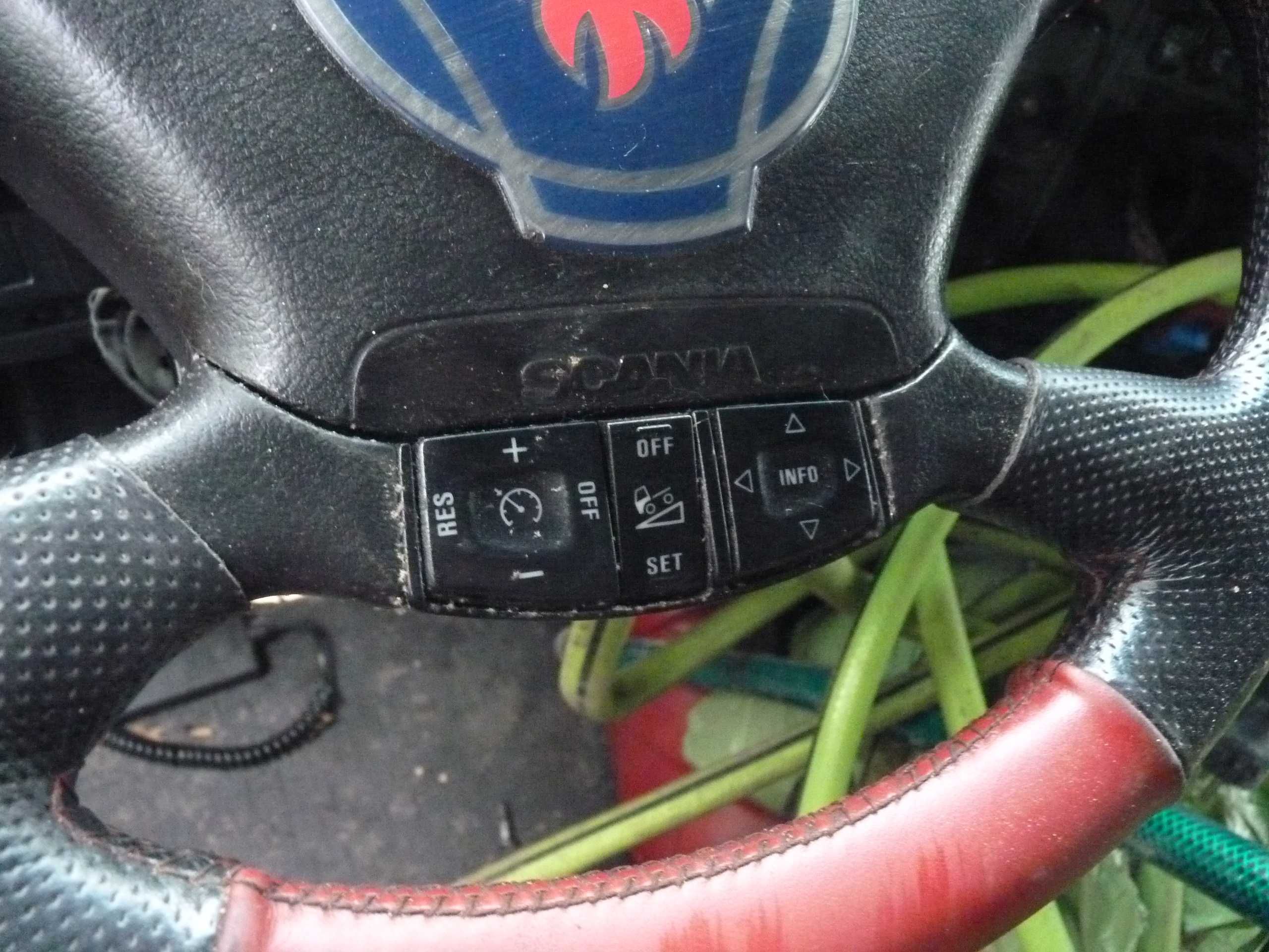 Kierownica Scania R 2006 r multifunkcja skóra