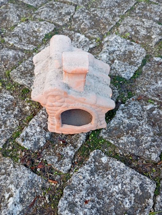 Vendo esta peça muita bonita bom estado