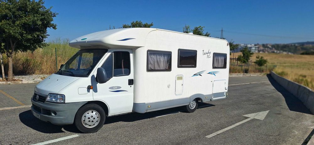 Aluguer Autocaravana Fiat Mc Louis 4pax