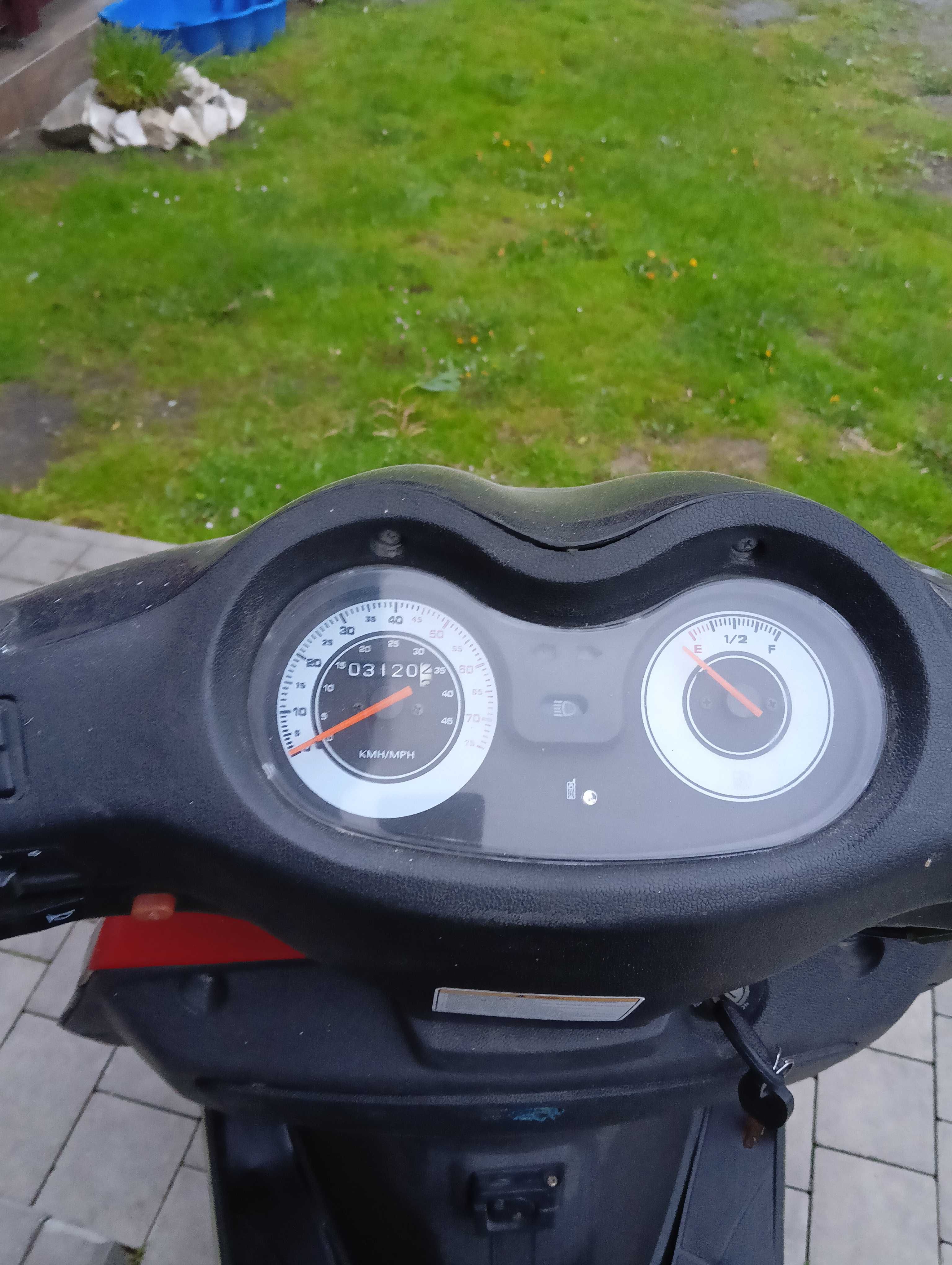 Sprzedam Skuter zipp data pierwszej rejstracji 2015