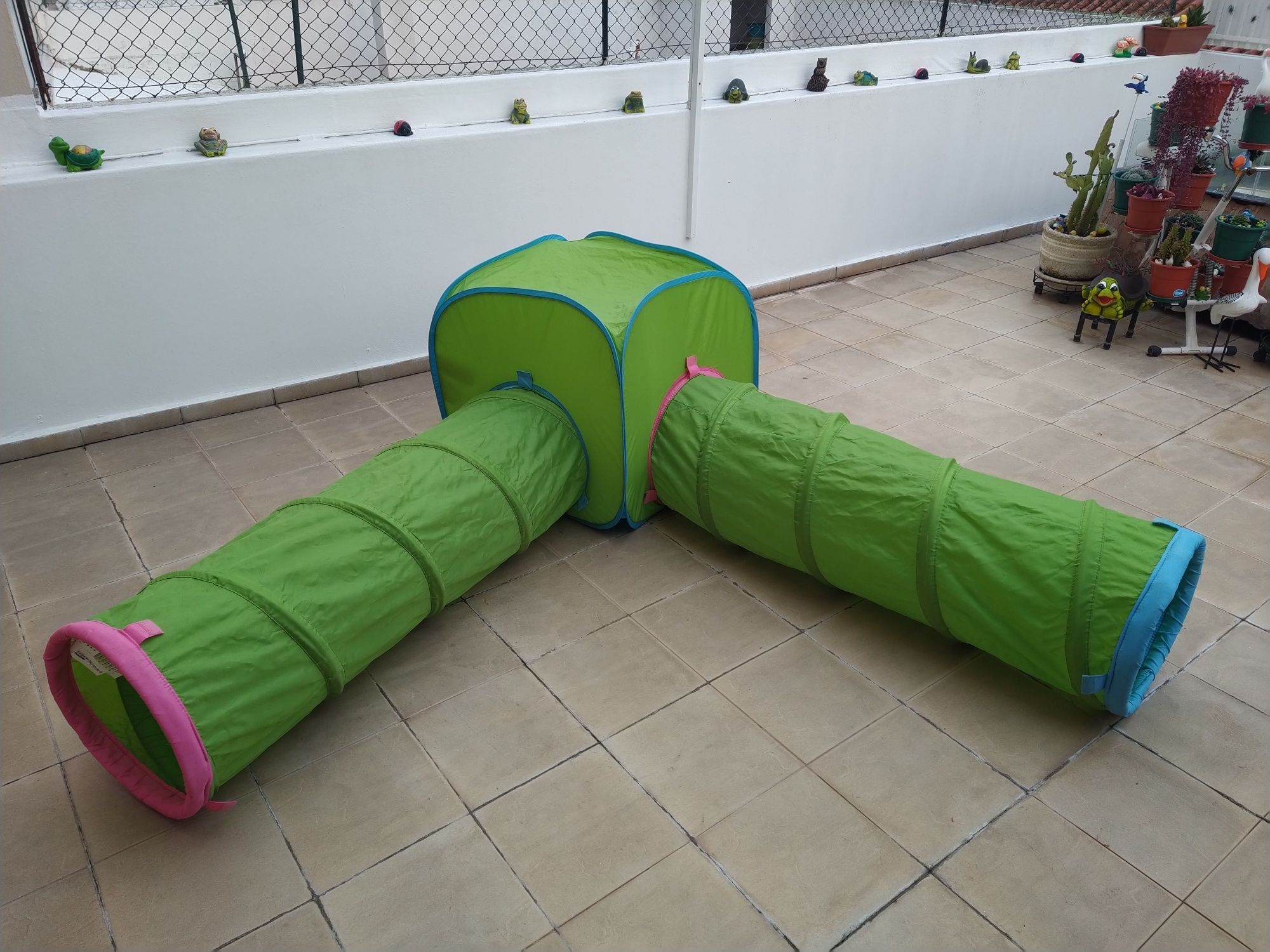 Tenda com túnel IKEA criança bebé casa apartamento quarto vivenda carr