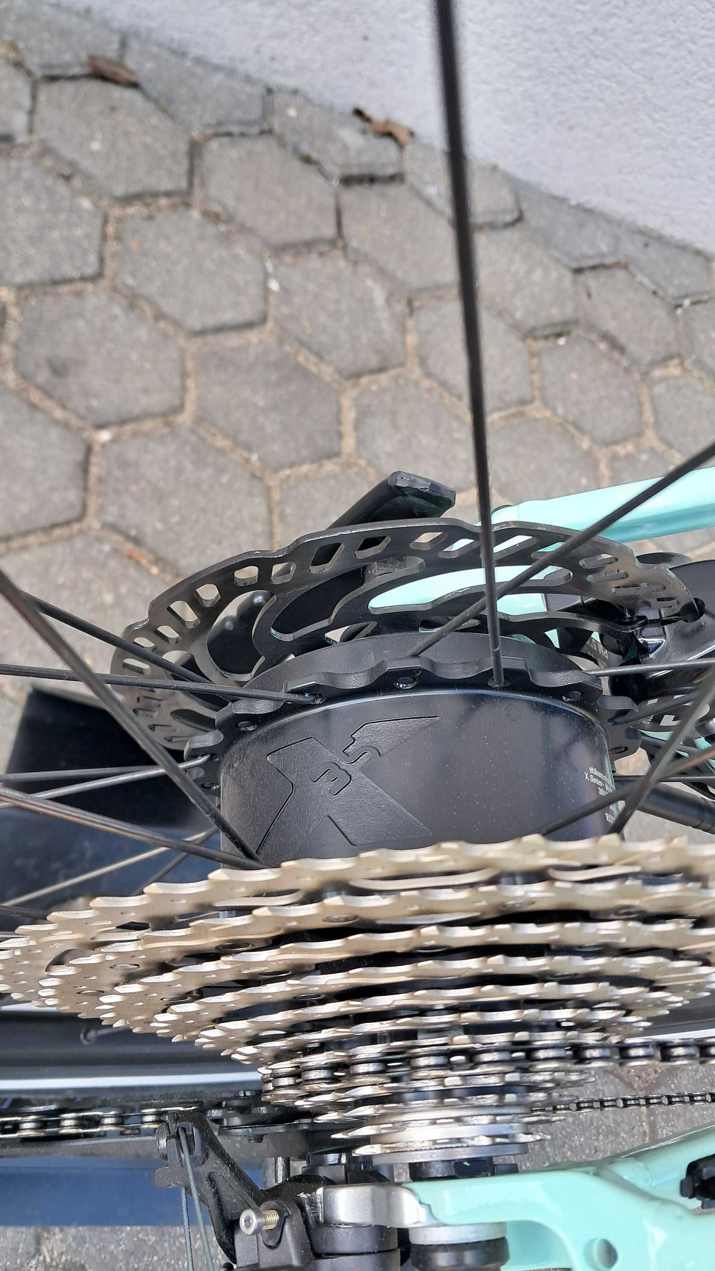 Rower elektryczny Orbea VIBE H10 M Light Green POTESTOWY