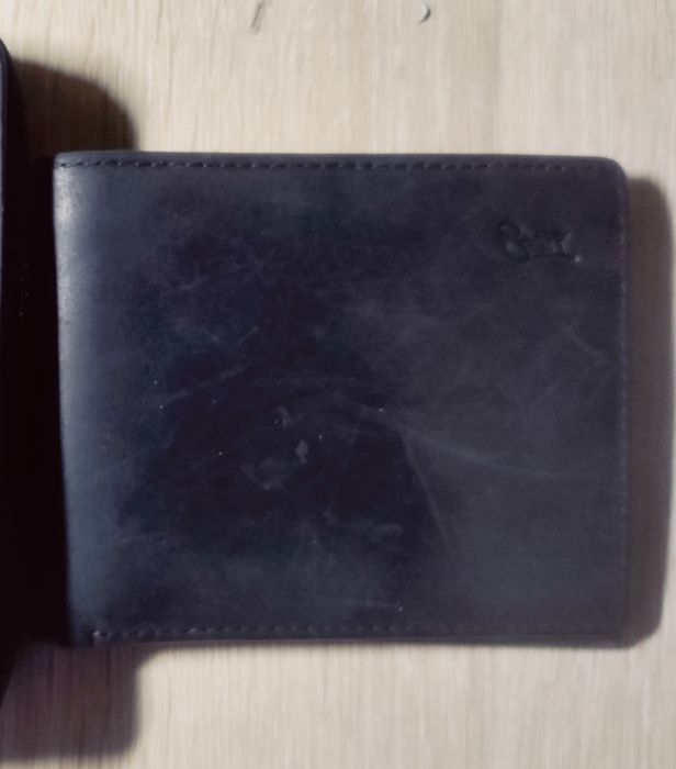 Продам гаманець staff
