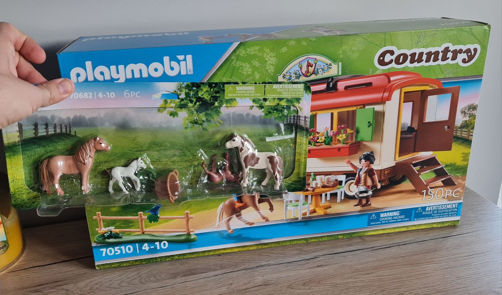 Playmobil 70510 Kemping z kucykami i przyczepą do nocowania + gratis