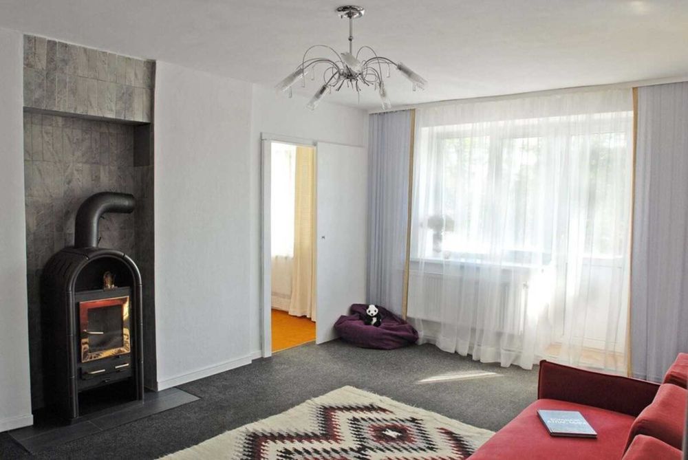 Продаж 3к квартирка в центрі з ідівідуальним газовим опаленням +камін!