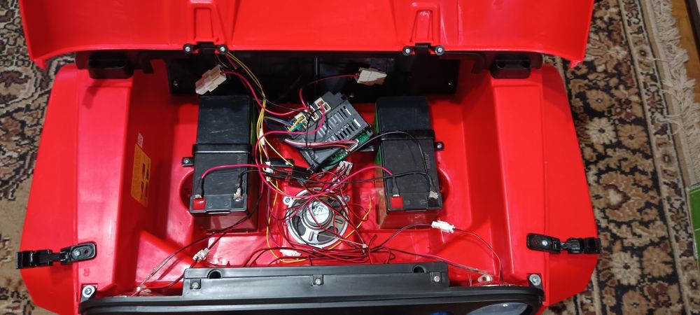 Детский электро мобиль