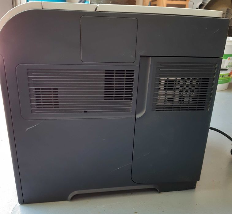 Drukarka HP Laserjet 600 M602 używana, sprawna częściowo