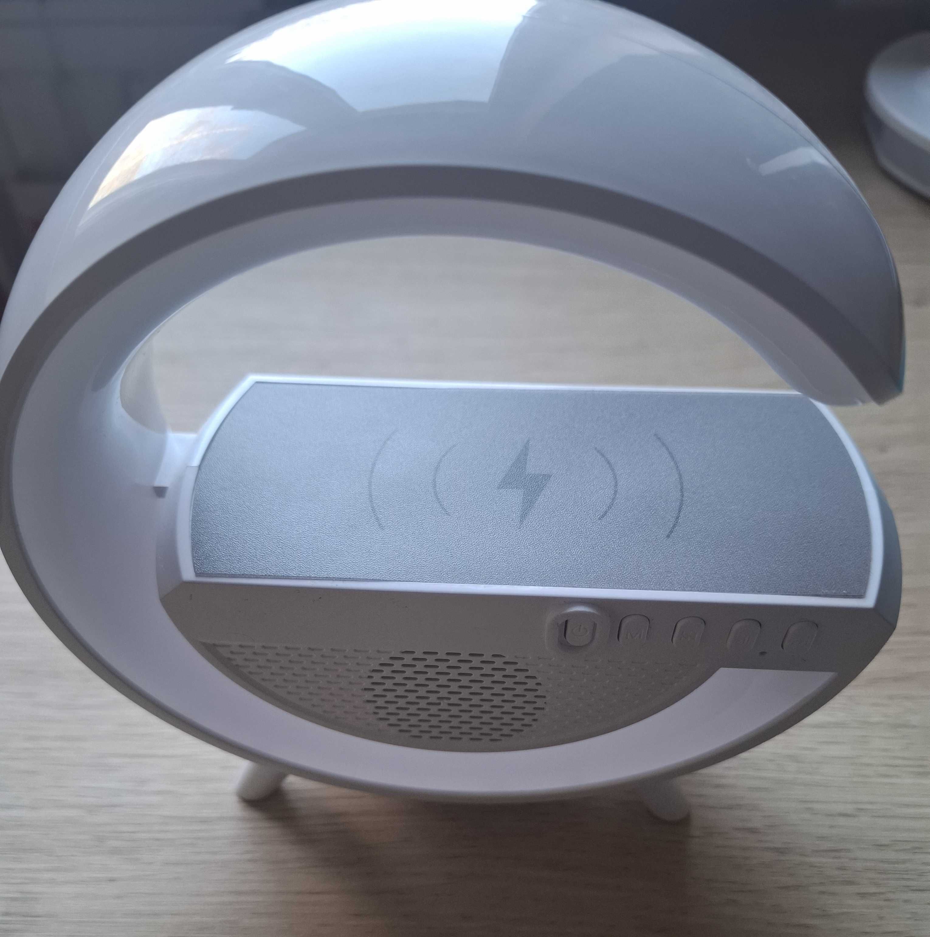 Głośnik RGB Google Bluetooth Ładowarka Indukcyjna