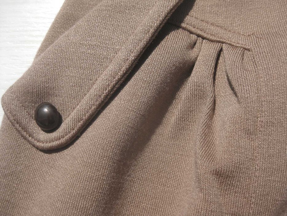 Тёплая плотная светло коричневая юбка с карманами Vero Moda S