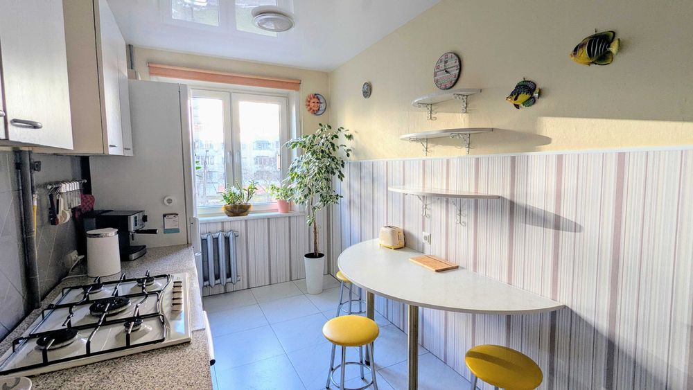 3-кімнатна квартира, вул. Вернадського 14, краєвид/природа, відеоогляд