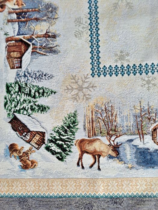 Obrus z jeleniami i chatką 140x260 cm V09