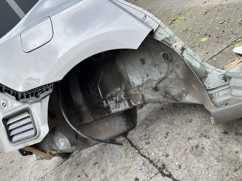 Skoda Rapid błotnik prawy tył ćwiartka