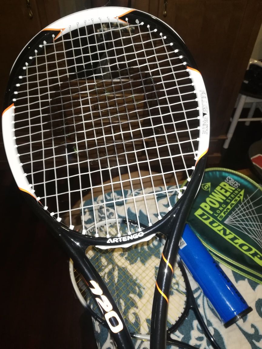 Vendo raquetes de Tênis