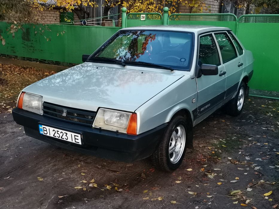 Продам ваз  2199і