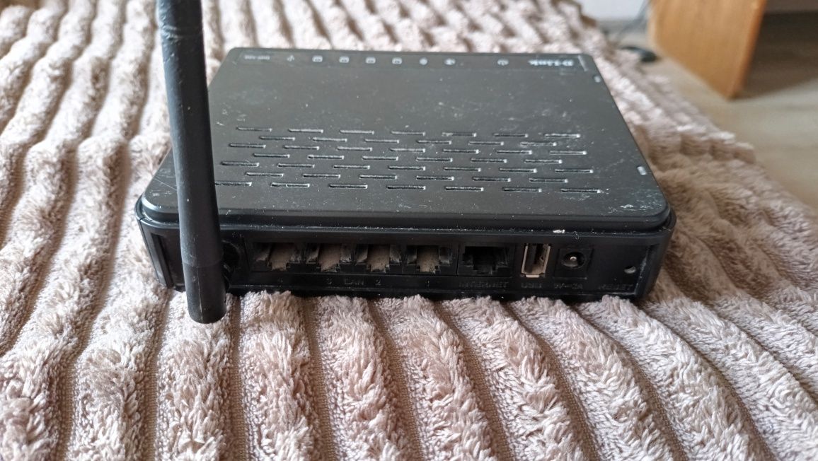 TP-Link та Dlunk