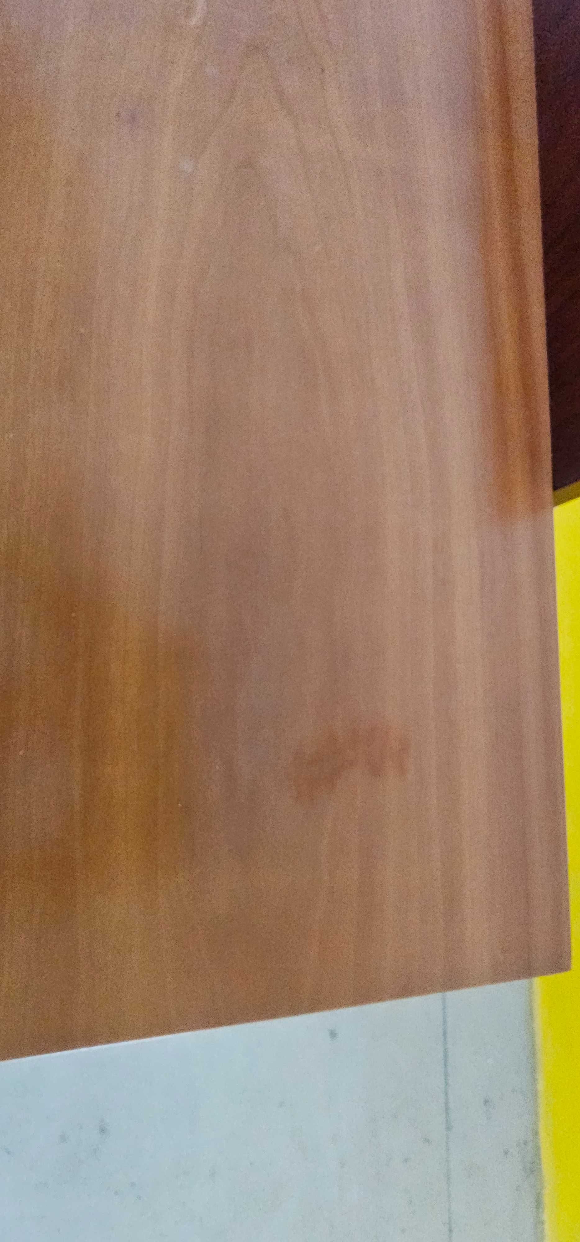 Mesa para hall de entrada ou corredor