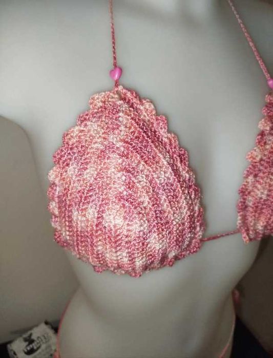 Conjunto de Biquíni em Crochê – Tons de Rosa
